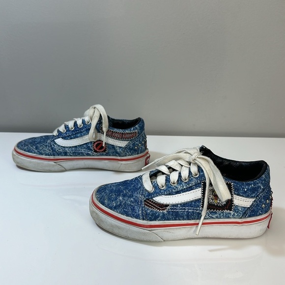 Vans X Cobra Kai Old Skool Sneakers Size 13 - Picture 3 of 16